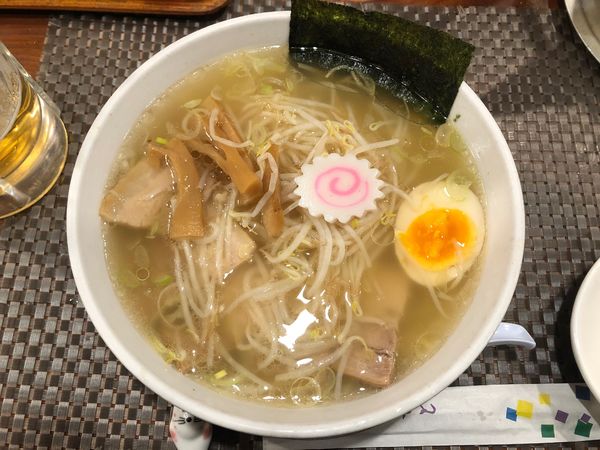 「らぁめん 塩」@らぁめん 嬉しやの写真