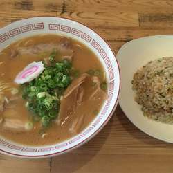 中華そば　半チャーハンセット