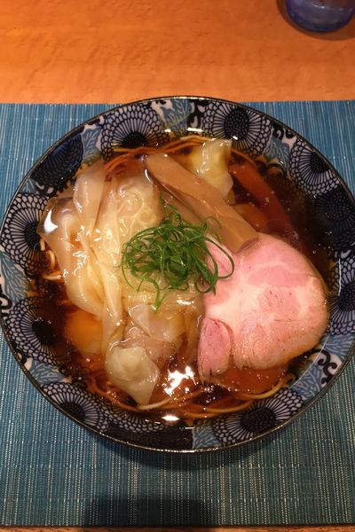 「肉わんたん中華そば」@柴崎亭の写真