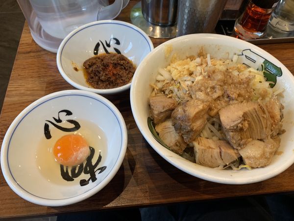 「汁無しそば」@雷 北松戸本店の写真