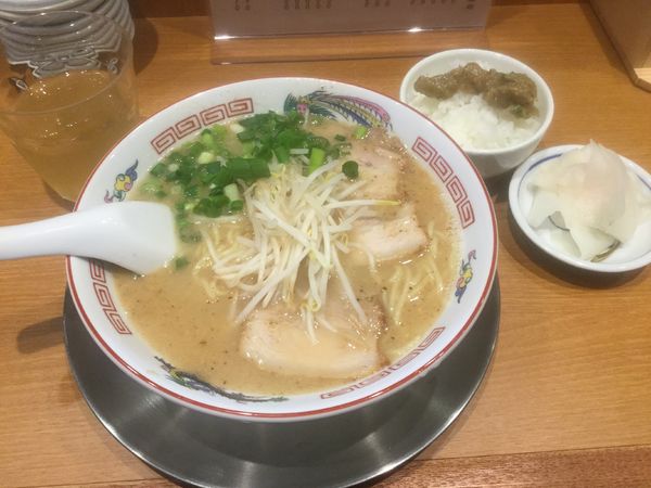 「らーめん+めし・小(¥650+50)」@らーめん天天有 神田の写真