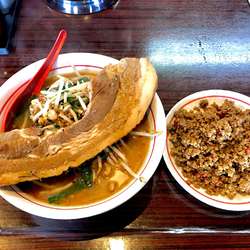 太肉台湾+辛うまミンチ増量