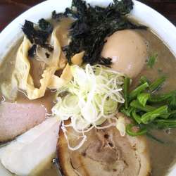 並商ラーメン+味玉トッピング