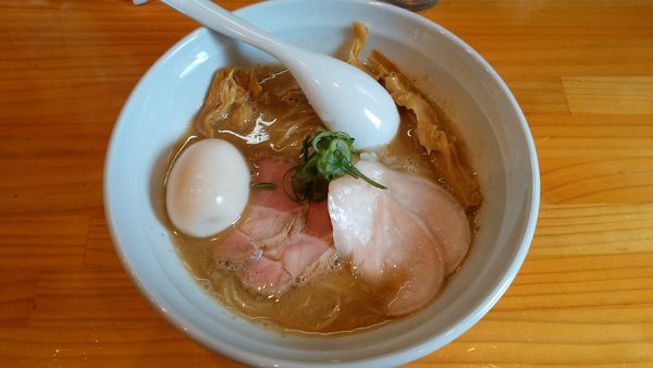 「【限定】煮干しらーめん全乗せ¥1050+和え玉¥200-」@麺響万蕾の写真