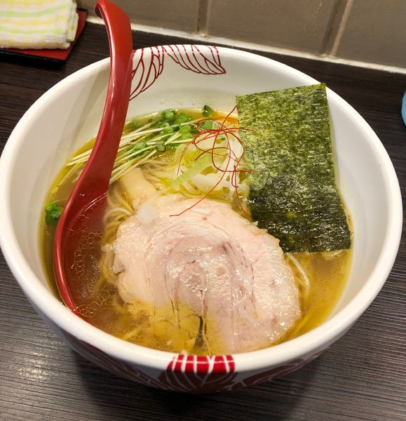 「3月限定・貝出汁白醤油らーめん-EXTRA-¥980」@麺処 あす花の写真