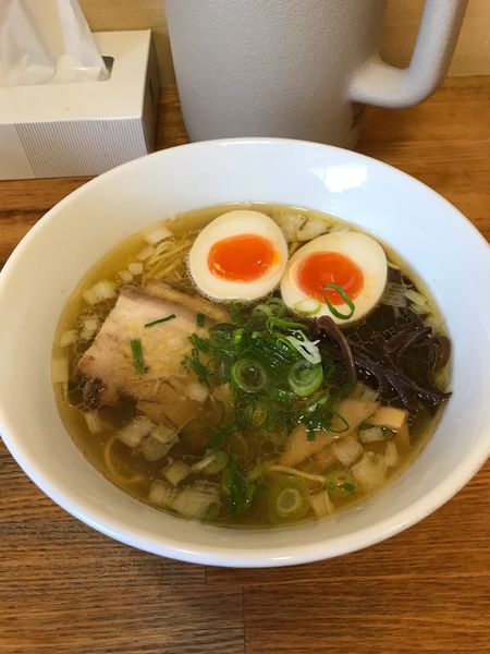 「塩そば+味玉+豚飯（小）」@ひかり食堂の写真