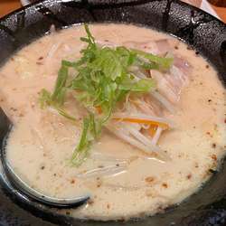 とんこつラーメン