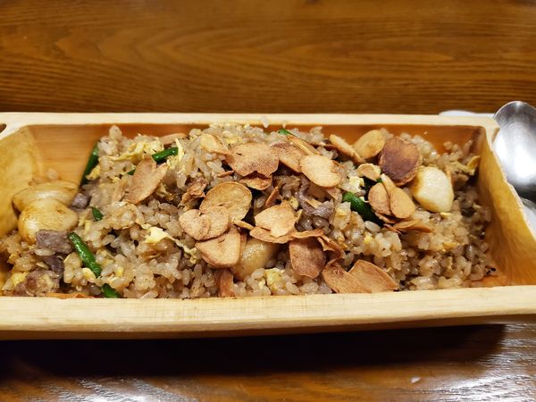 「スタミナにんにく焼飯」@GARLIC JO'S 元町店の写真