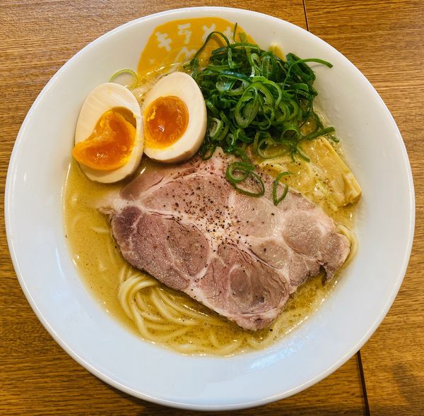 「鶏白湯ラーメン醤油 大」@キラメキノトリ 京都久御山店の写真