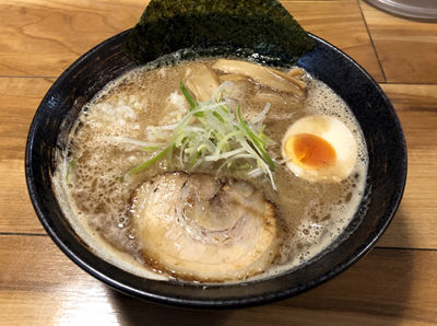 「濃厚中華そば　並（830円）」@清勝丸 相模大野店の写真