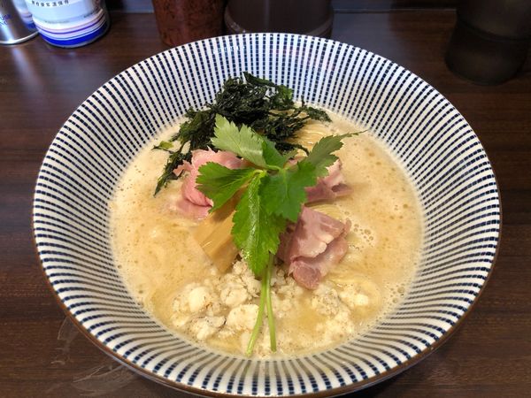 「濃厚真鯛そば」@寿製麺 よしかわ 西台駅前店の写真