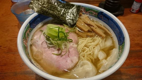 「わんたんめん（700円）」@中華そば 榮じの写真