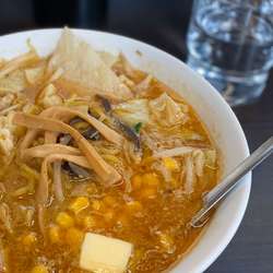 コーンバターラーメン