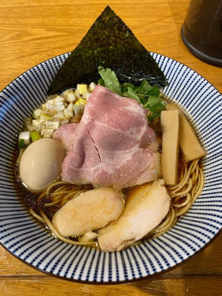 「中華そば」@寿製麺よしかわ 坂戸店の写真