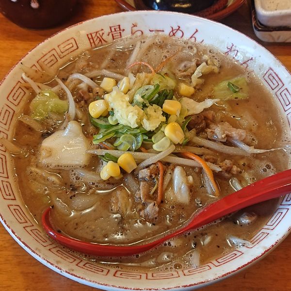 「焼きみそらーめん900」@豚骨らーめん れんの写真