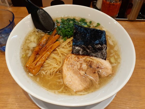 「塩ラーメン、大盛」@いぶし銀の写真