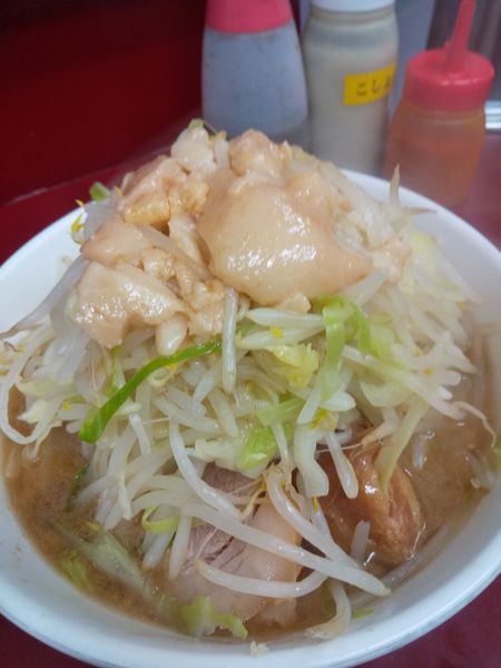 「少なめラーメン770円(ヤサイ・アブラ)」@ラーメン二郎 相模大野店の写真