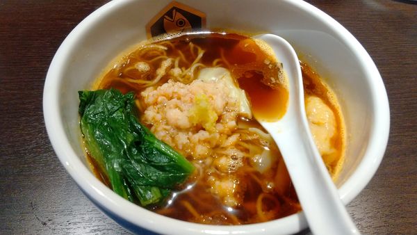 「甘えびらーめん（ワンタン）950円」@真鯛らーめん 麺魚 神保町店の写真