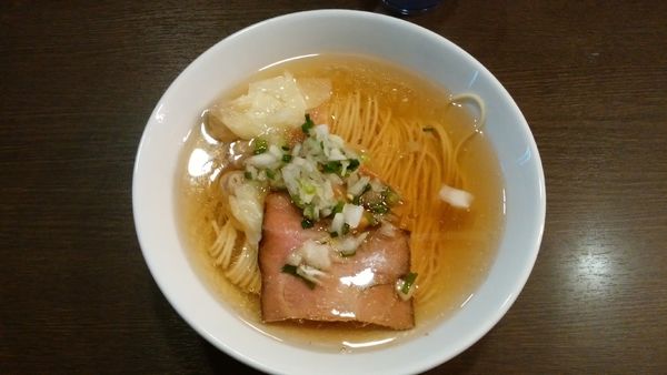 「ワンタン塩そば¥950+限定1和え玉¥350-」@中華そばイデタの写真