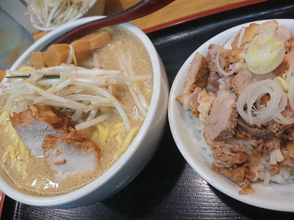 「海老味噌ラーメンと塩豚丼」@味噌麺処 花道庵の写真