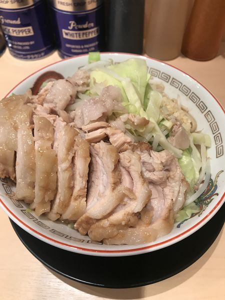 「ミニぶたW、ニンニクマシマシ、ヤサイ、アブラ」@豚山 中野店の写真