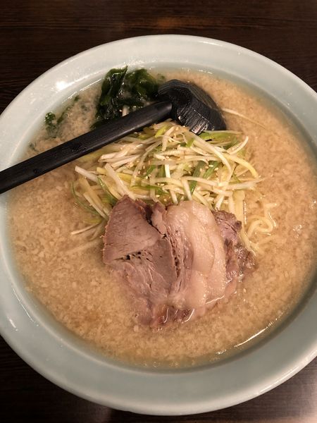 「ネギチャーシュー(中)990円」@ニューラーメンショップ主水の写真