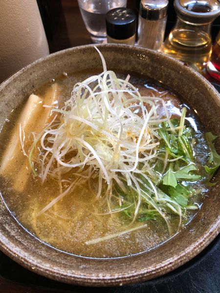 「純塩ラーメン」@麺らいけんの写真