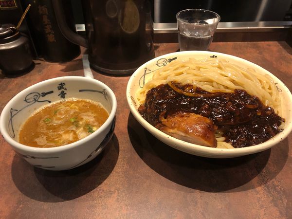 「黒つけ麺」@麺屋武蔵 武骨外伝の写真
