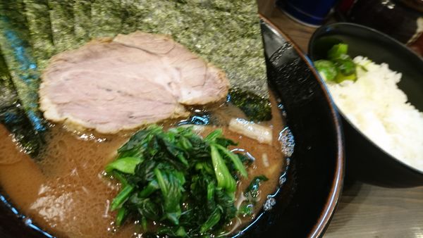 「ラーメン、ライス、海苔」@横浜家系らーめん 武道家の写真