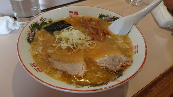 「中華そば710円(込)」@八五郎の写真