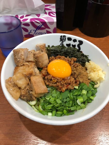 「肉入り台湾まぜそば チーズ」@麺屋こころ 六角橋店の写真