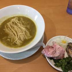 【限定】‪牡蠣白湯そば