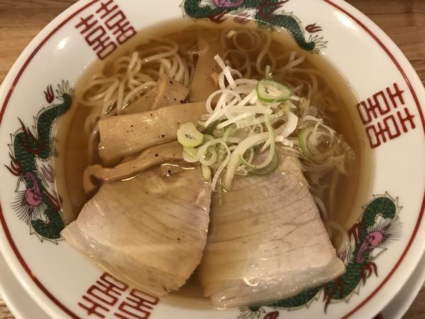 「中華そば」@ワンタンメンの満月 三鷹店の写真