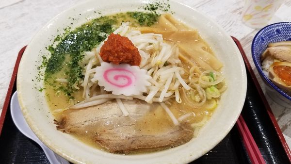 「からし味噌らーめん　大盛」@ちゃーしゅうや武蔵 イオン南松本店の写真