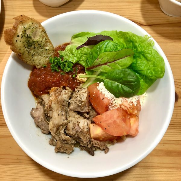 「トマトまぜそば M ￥900 ＋ その他」@アメノオトの写真