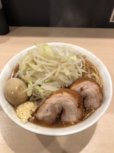 「味玉ラーメン」@鷹の目 蒲田店の写真