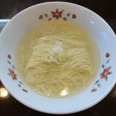 ラーメン寺子屋 麺倶楽部の画像