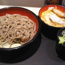 日替りワンコインセット（ミニかつ丼）