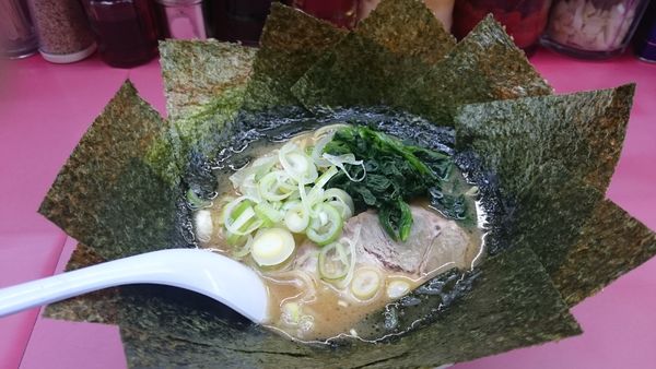 「のりラーメン（750円）＋ライス（0円）」@鹿島家 大森店の写真