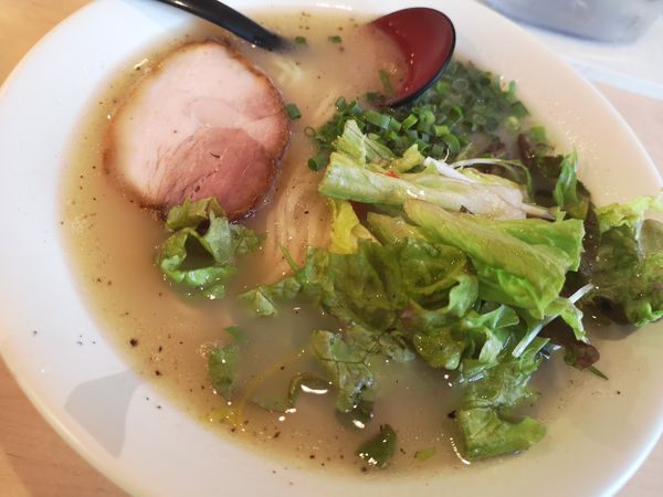 「鶏パイタンラーメン(大盛り)」@Red Heart kitchenの写真