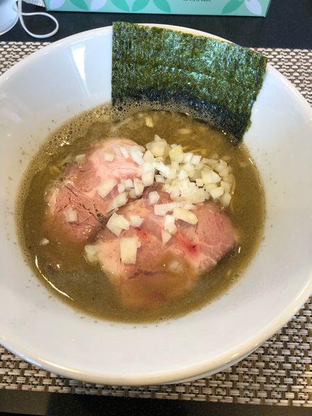 「煮干中華そば」@煮干中華蕎麦 舞〜Mau〜の写真