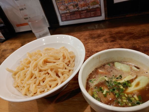 「剛つけ麺」@日の出らーめん 大須分店の写真