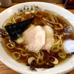 ラーメン　850円