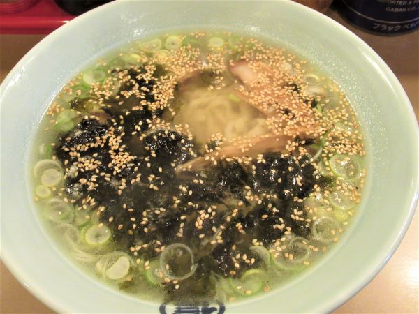 「しおラーメン（700円）」@丸信ラーメン 福島店の写真