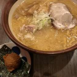 甚作ニンニク辛味噌ラーメン