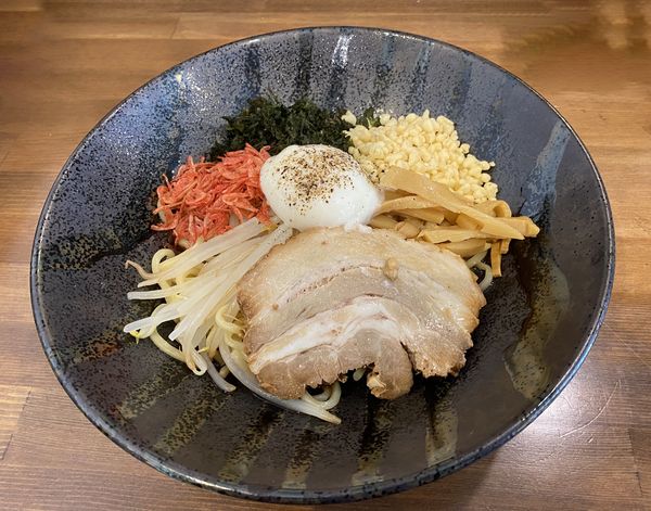 「まぜそば　1000円」@らぁめん 麺彩家の写真