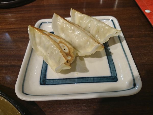 「焼き餃子３個(198円)」@三宝亭 与野本町店の写真