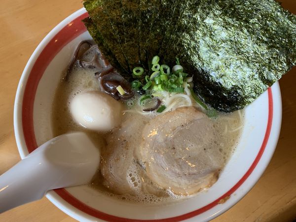 「とんこつラーメン のりトッピング」@とんこつラーメン 光★MENJIの写真