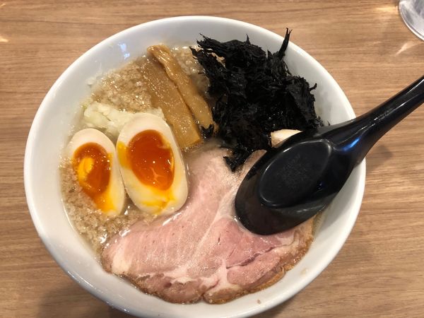 「燕4条ラーメン」@ラーメン酒場 天狗の写真