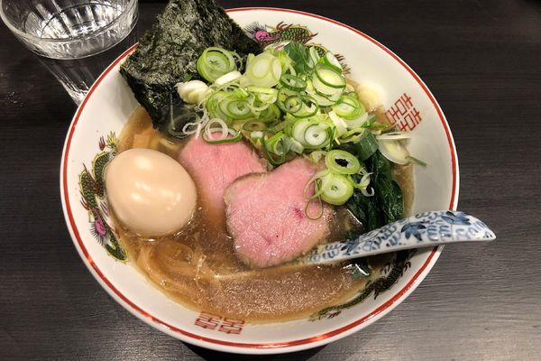 「味玉醤油850円+ネギ100円」@中華麺きなりの写真